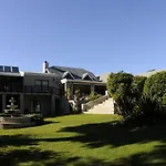Summit Place Guesthouse